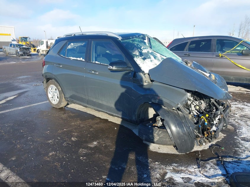 KMHRC8A38SU377592 2025 Hyundai Venue Preferred W/Two-Tone auction photo 1