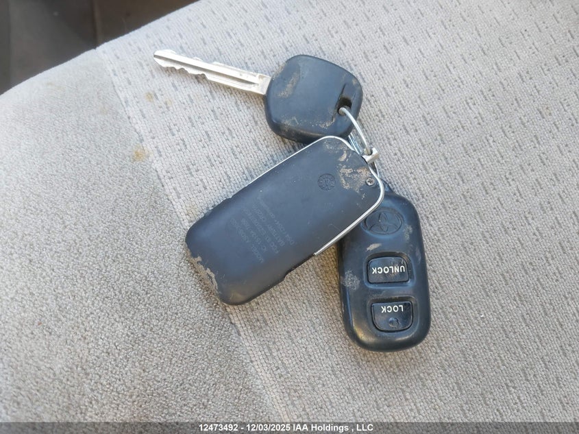 2T1BR32E55C912015 2005 TOYOTA COROLLA photo no. 11