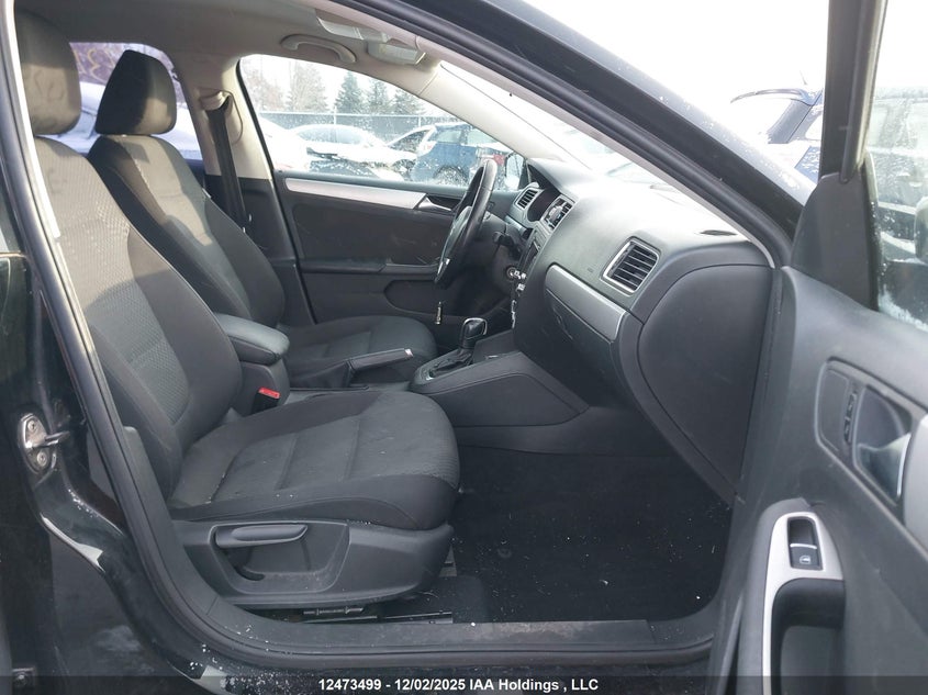 3VWDK7AJ5DM350901 2013 VOLKSWAGEN JETTA photo no. 5