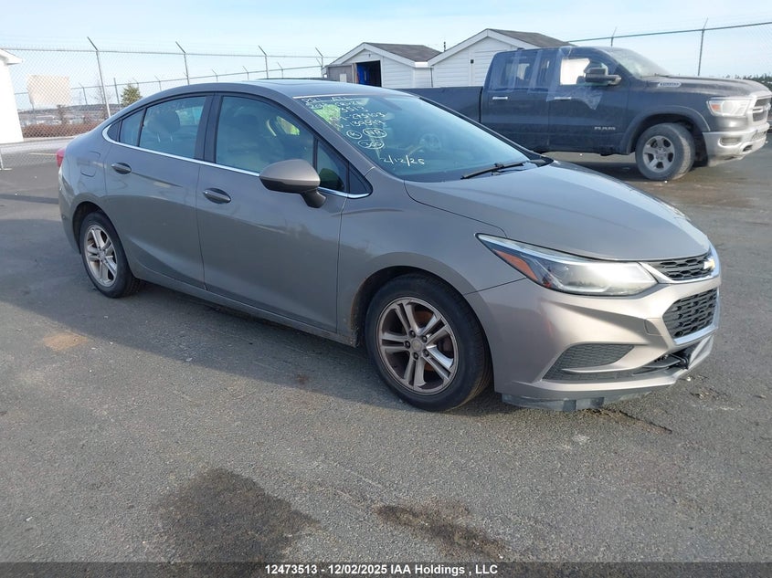 1G1BE5SM0J7139599 2018 CHEVROLET CRUZE photo no. 3