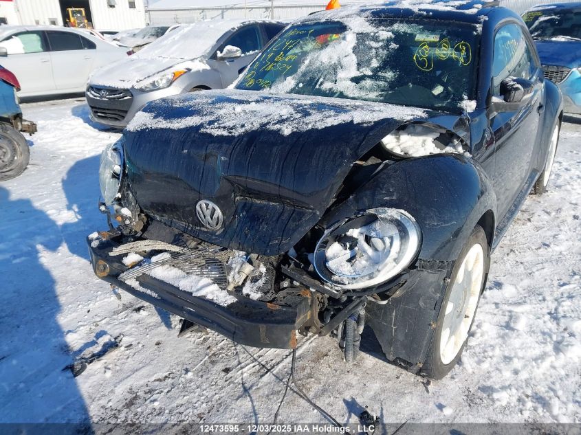 2019 Volkswagen Beetle Wolfsburg Edition VIN: 3VWJD7AT8KM716524 Lot: 12473595