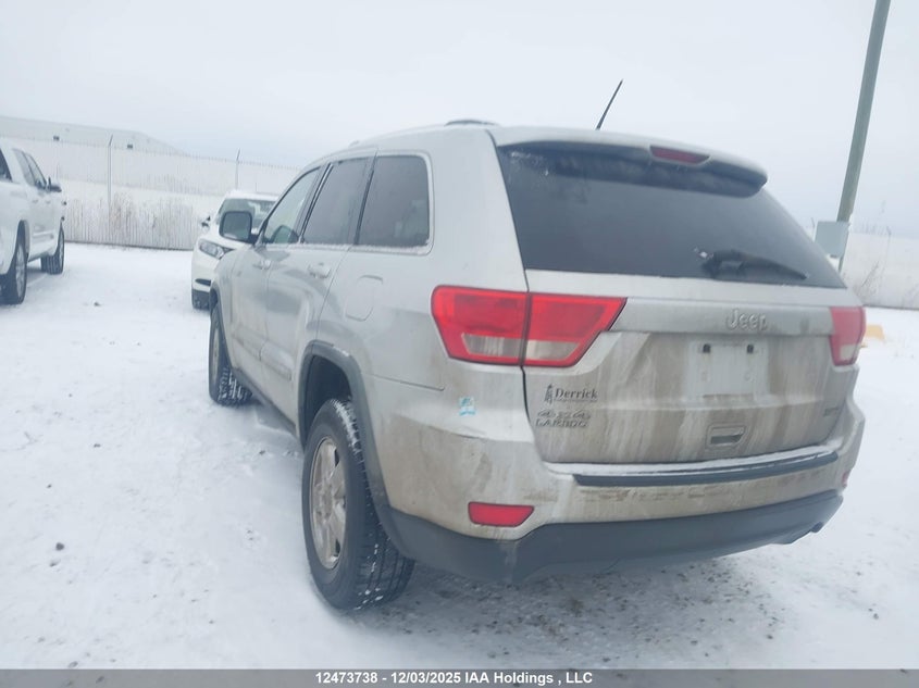 1C4RJFAG4CC217055 2012 JEEP GRAND CHEROKEE photo no. 3