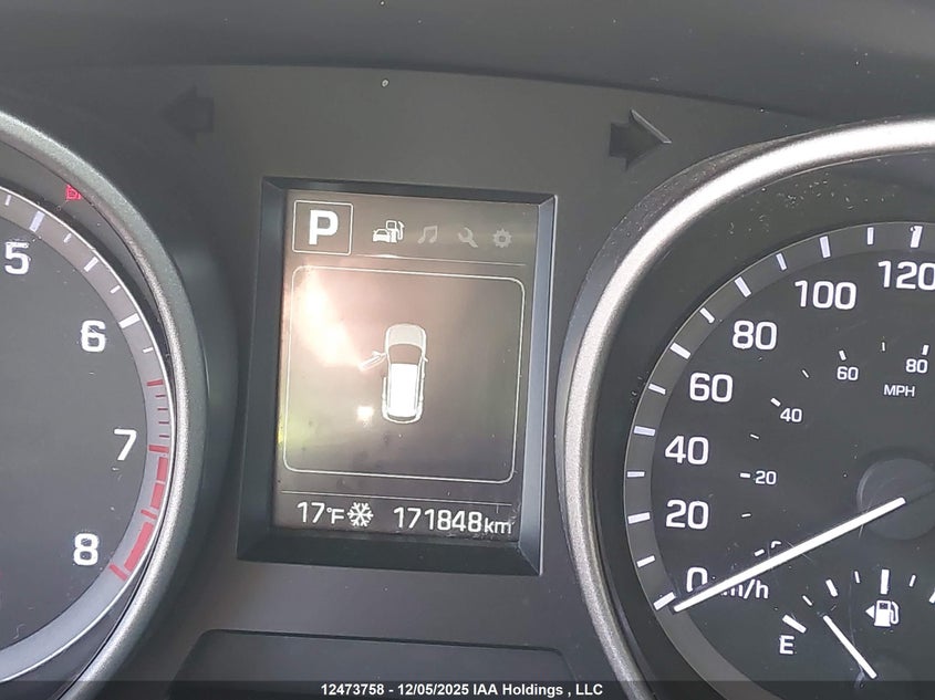 5NMZT3LB4JH093801 2018 HYUNDAI SANTA FE photo no. 15
