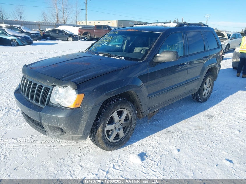1J8GR48K48C177235 2008 JEEP GRAND CHEROKEE photo no. 2