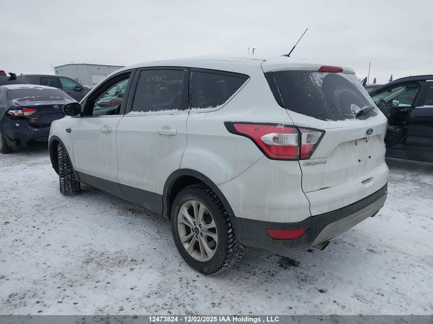 1FMCU9GD5HUD61822 2017 FORD ESCAPE photo no. 3