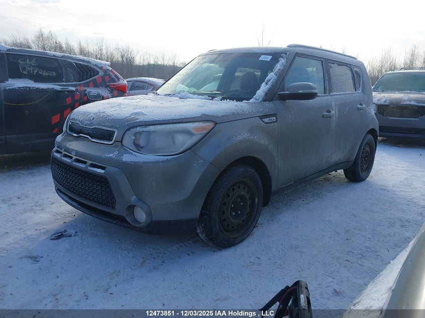KNDJP3A58F7144505 2015 KIA SOUL photo no. 2