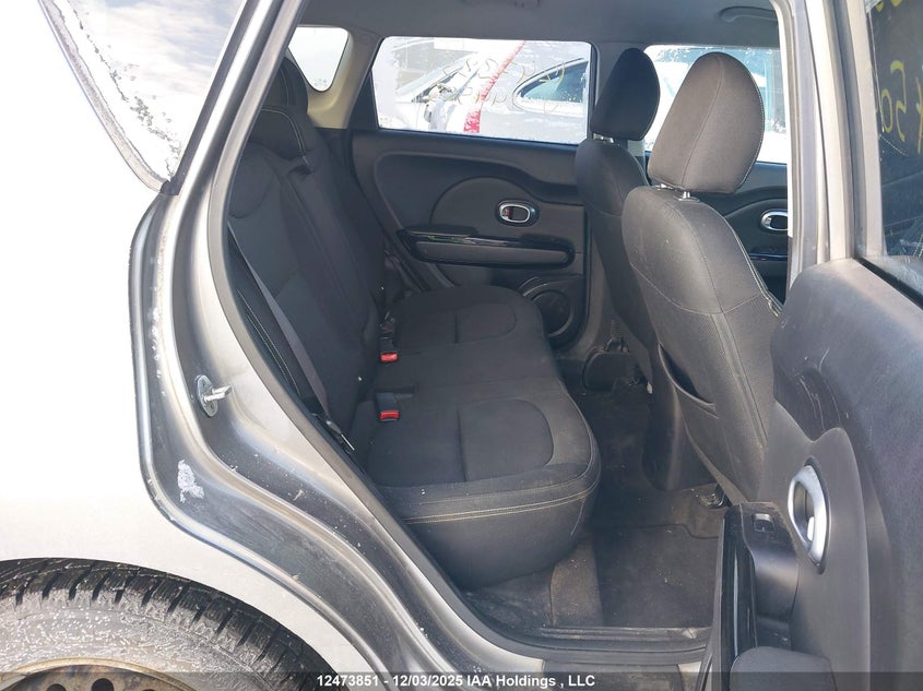 KNDJP3A58F7144505 2015 KIA SOUL photo no. 8