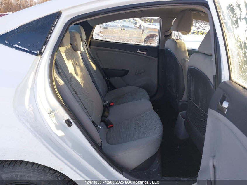 KMHCT4AE2FU827565 2015 HYUNDAI ACCENT photo no. 8