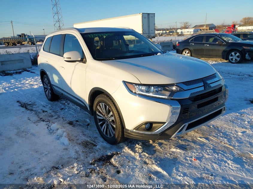 JA4AZ2A38LZ612603 2020 MITSUBISHI OUTLANDER photo no. 8