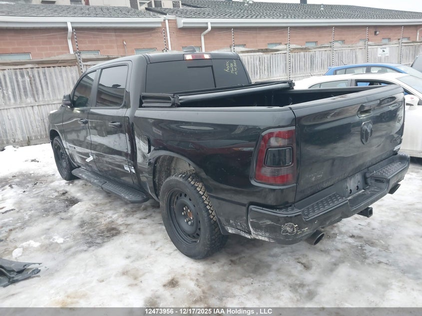 1C6SRFVT9NN196638 2022 Dodge Ram 1500 5.7 Black