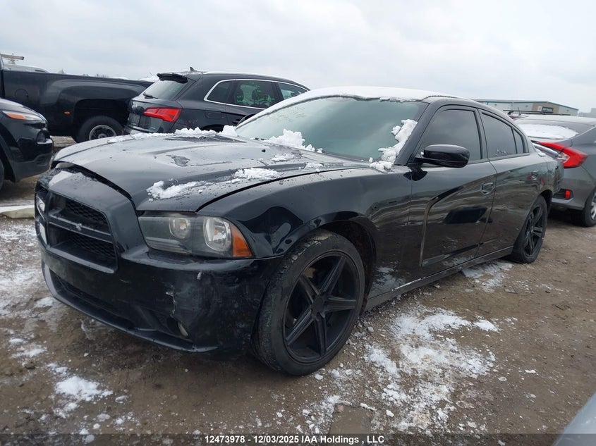 2C3CDXHG3DH693941 2013 DODGE CHARGER photo no. 2