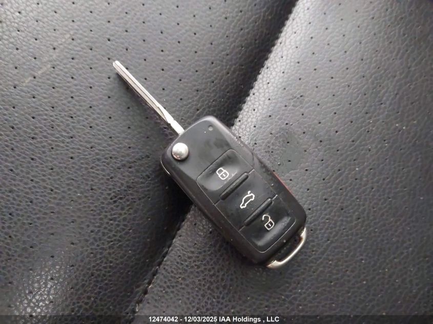 2015 Volkswagen Tiguan Comfortline/Highline/Special Edition/Trendline VIN: WVGJV7AX4FW076395 Lot: 12474042