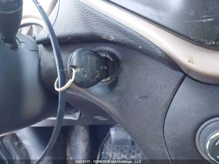 2014 Jeep Cherokee Latitude VIN: 1C4PJLCBXEW101013 Lot: 12474117