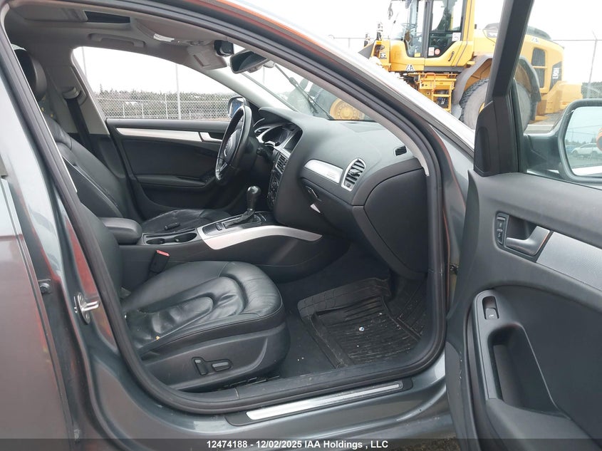 WAUFFCFL0CA112949 2012 AUDI A4 photo no. 5