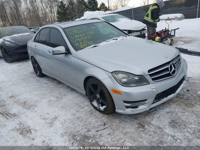 WDDGF8AB2EA907352 2014 Mercedes-Benz C 300 4Matic auction photo 1