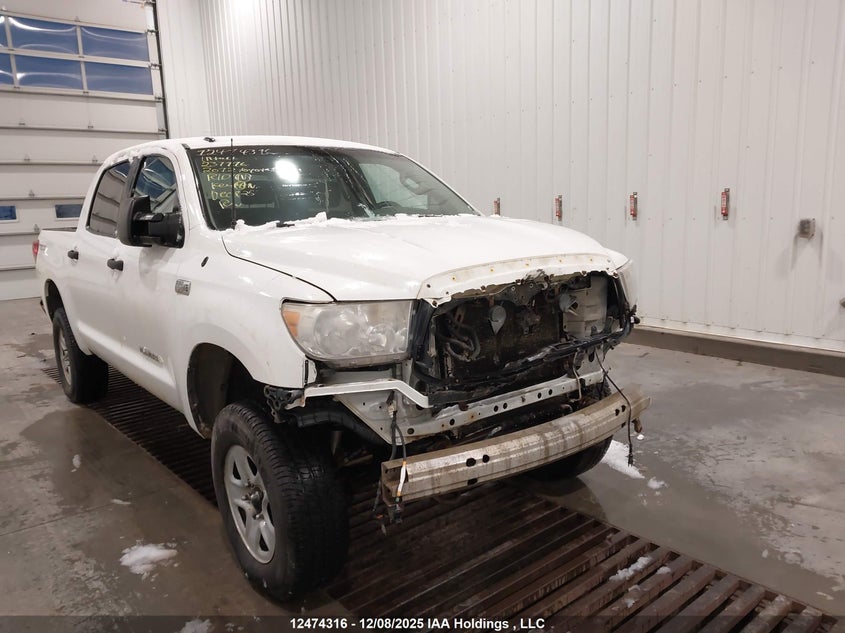 5TFDY5F15CX237716 2012 Toyota Tundra Crewmax Sr5 auction photo 1