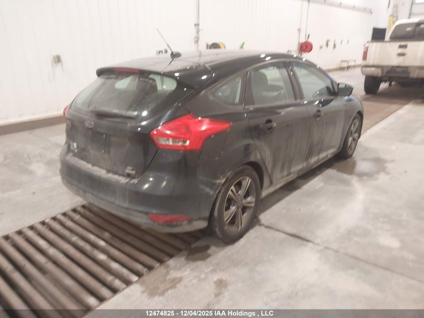 1FADP3KE5GL200460 2016 FORD FOCUS photo no. 4