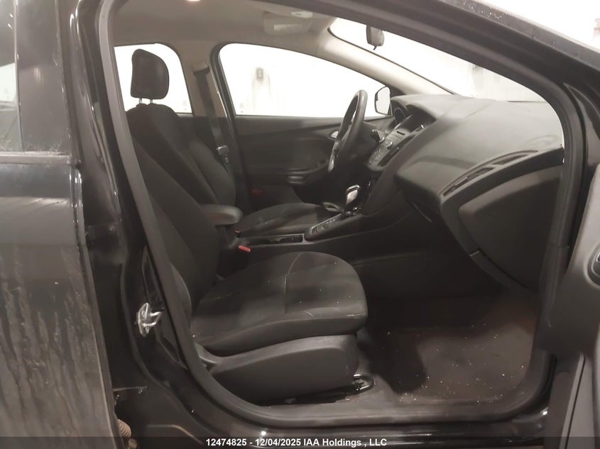 1FADP3KE5GL200460 2016 FORD FOCUS photo no. 5