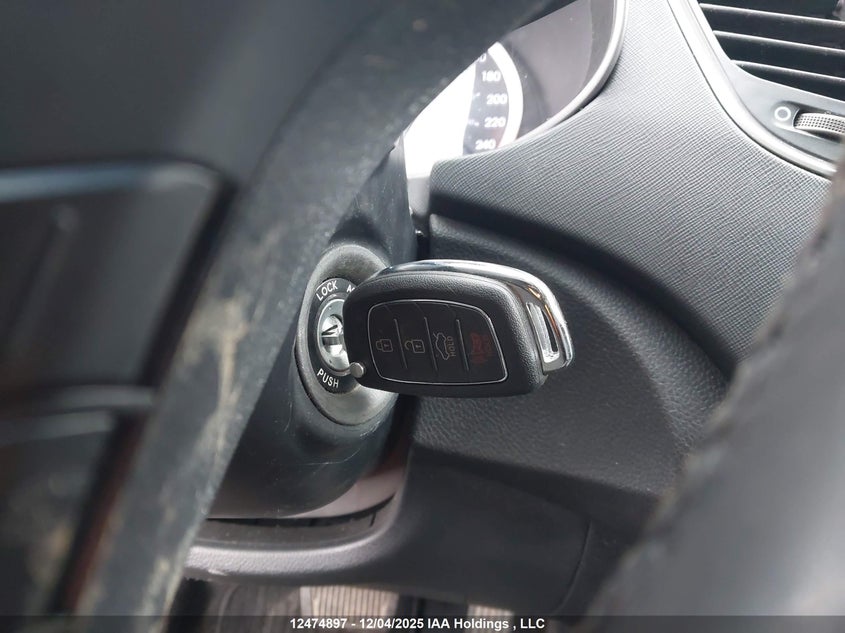 5XYZUDLB7FG287811 2015 HYUNDAI SANTA FE photo no. 11