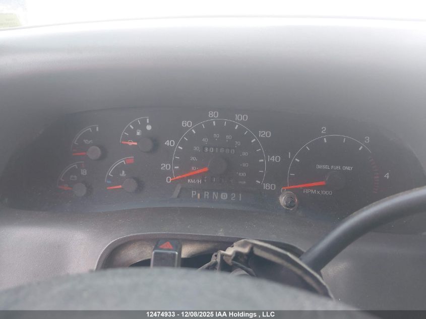 2000 Ford F450 Super Duty VIN: 1FDXF46F3YED02022 Lot: 12474933