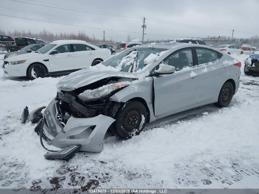 5NPDH4AE9DH177084 2013 HYUNDAI ELANTRA photo no. 2
