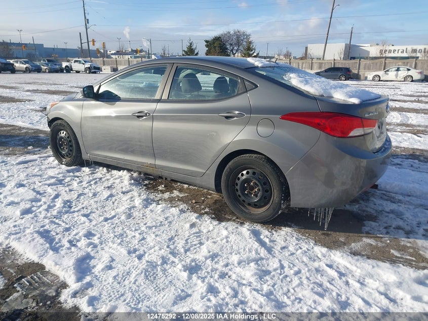 5NPDH4AE5DH281118 2013 HYUNDAI ELANTRA photo no. 3
