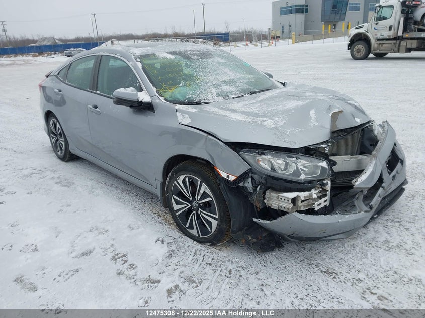 2HGFC1F42JH101718 2018 Honda Civic Ex-T auction photo 1