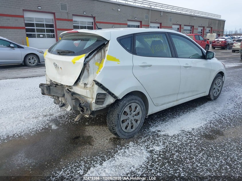 KMHCT5AE2HU352637 2017 HYUNDAI ACCENT photo no. 4