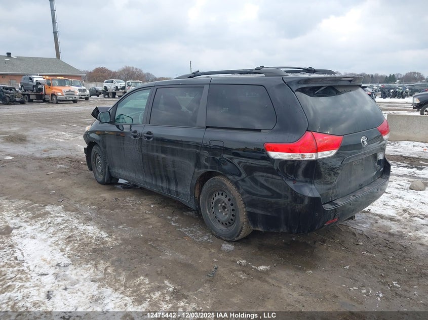 5TDYK3DC1CS190511 2012 TOYOTA SIENNA photo no. 3