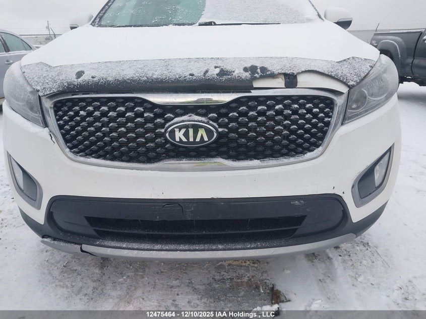 5XYPHDA55JG381557 2018 KIA SORENTO photo no. 6