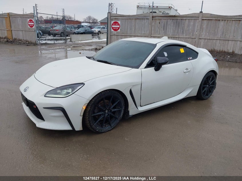 JF1ZNBE14N9757420 2022 TOYOTA GR 86 photo no. 2