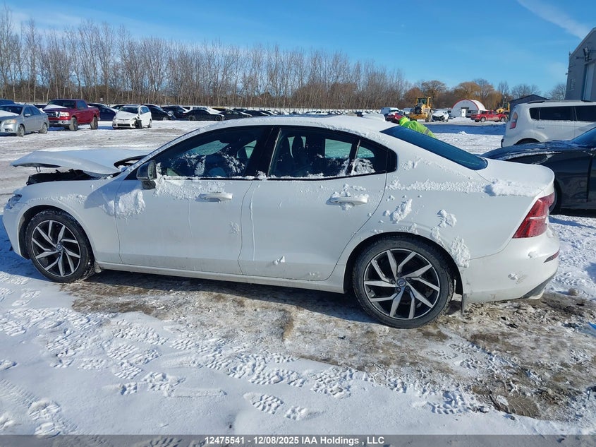 2021 Volvo S60 T5 R-Design VIN: 7JR102TM6MG118812 Lot: 12475541