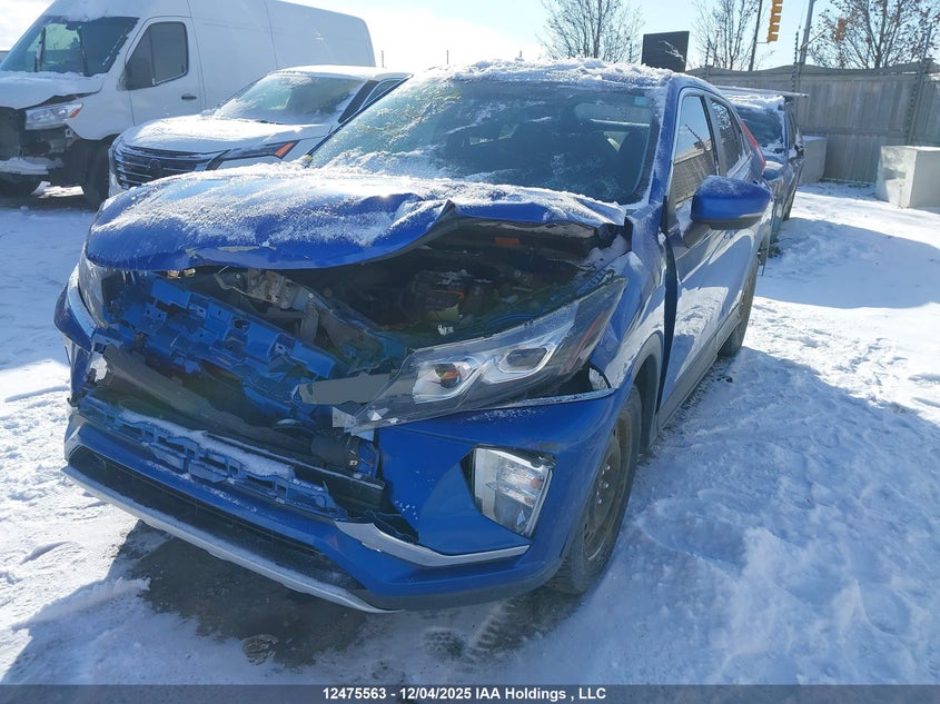 JA4AT3AA5LZ600270 2020 MITSUBISHI ECLIPSE CROSS photo no. 2