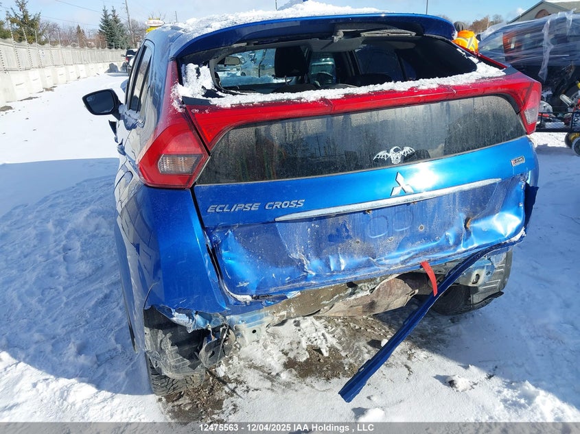 JA4AT3AA5LZ600270 2020 MITSUBISHI ECLIPSE CROSS photo no. 3