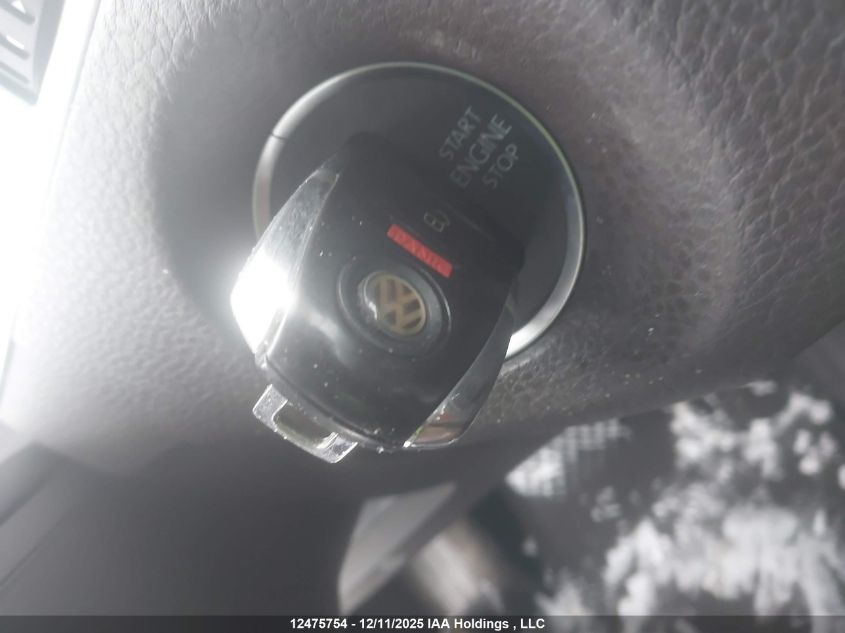 2014 Volkswagen Touareg 3.6L Executive/3.6L Lux/3.6L R-Line/3.6L Sport VIN: WVGEF9BP2ED008180 Lot: 12475754