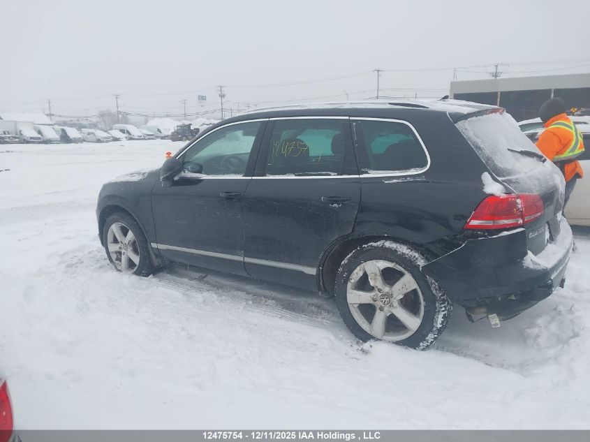 2014 Volkswagen Touareg 3.6L Executive/3.6L Lux/3.6L R-Line/3.6L Sport VIN: WVGEF9BP2ED008180 Lot: 12475754