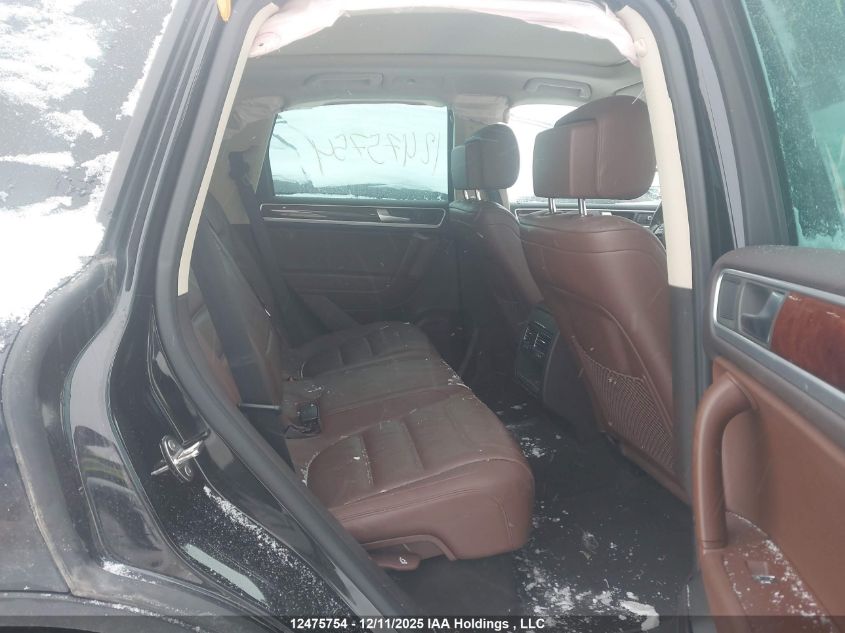 2014 Volkswagen Touareg 3.6L Executive/3.6L Lux/3.6L R-Line/3.6L Sport VIN: WVGEF9BP2ED008180 Lot: 12475754