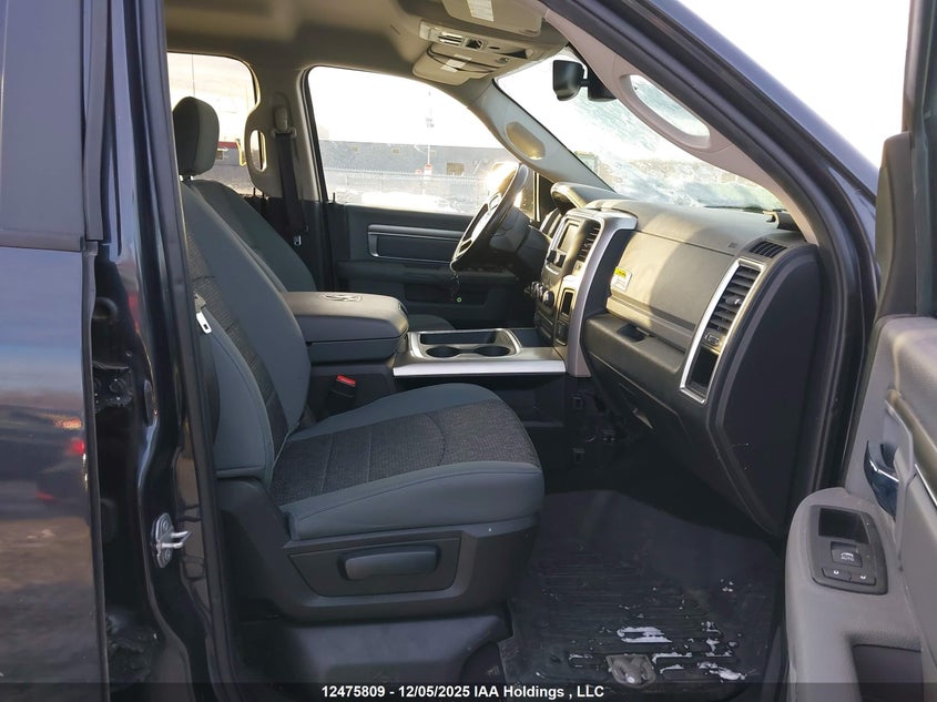 1C6RR7LM0JS240652 2018 RAM 1500 photo no. 5