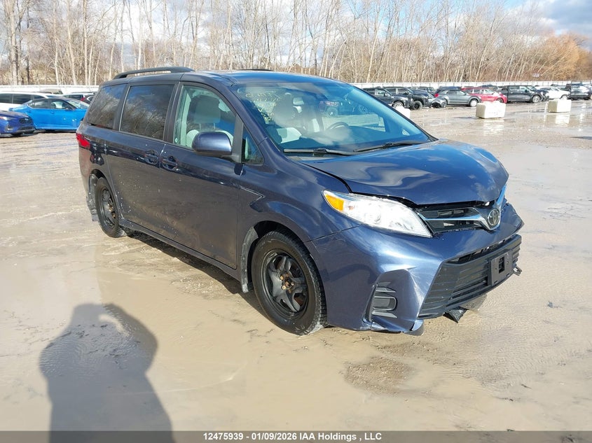 5TDKZ3DC4LS054195 TOYOTA SIENNA Photo 1