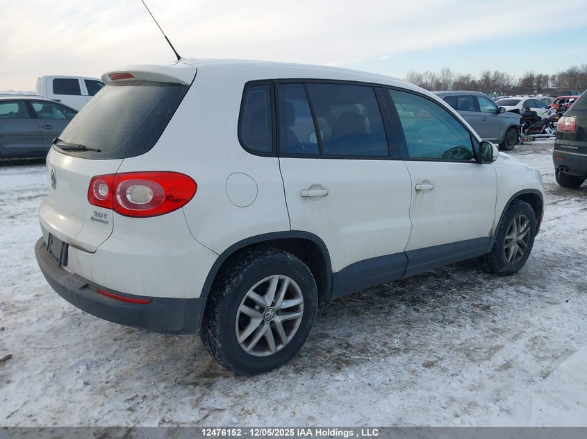 WVGBV7AX9AW514177 2010 VOLKSWAGEN TIGUAN photo no. 4