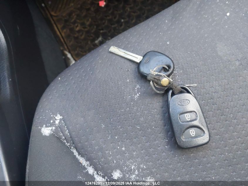 2011 Kia Sorento Lx VIN: 5XYKTCA12BG045060 Lot: 12476231