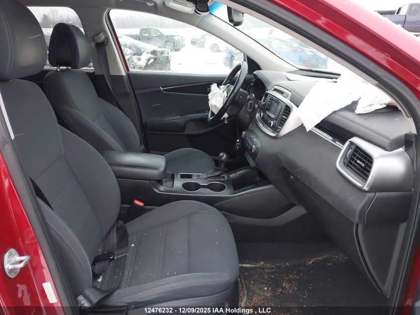 5XYPGDA18GG088261 2016 KIA SORENTO photo no. 5