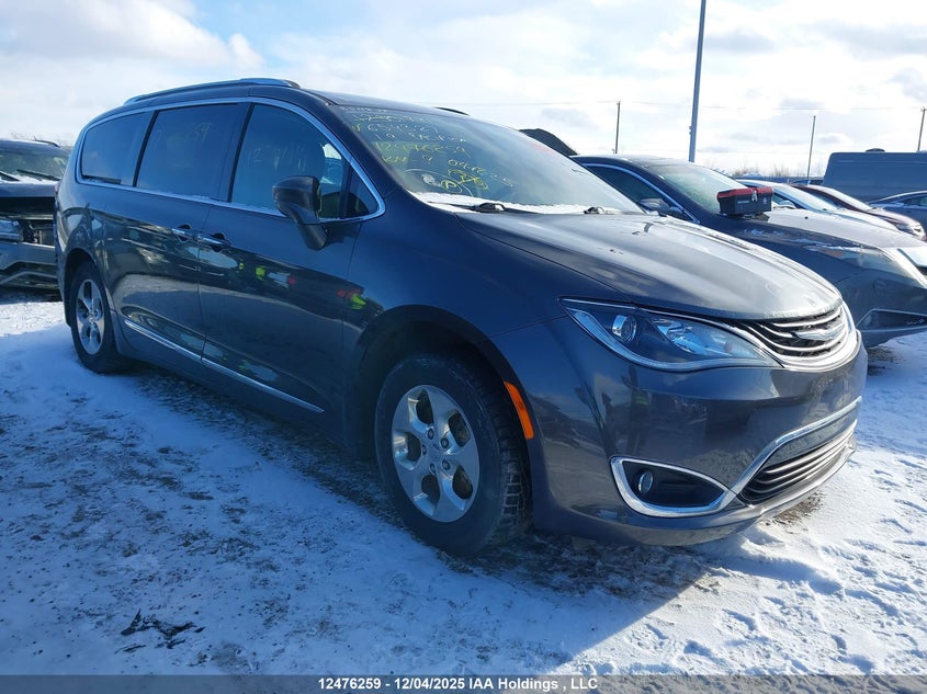 2C4RC1L74KR654327 2019 Chrysler Pacifica Hybrid Touring-L auction photo 1