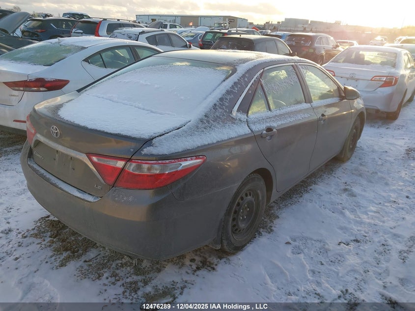 4T1BF1FK8HU688996 2017 TOYOTA CAMRY photo no. 4