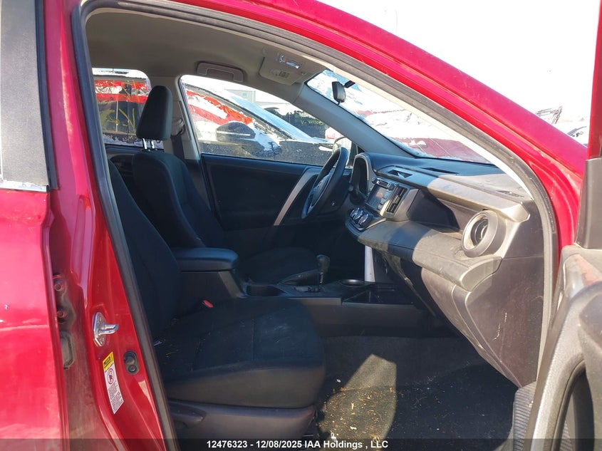2T3BFREV4FW260583 2015 TOYOTA RAV 4 photo no. 5