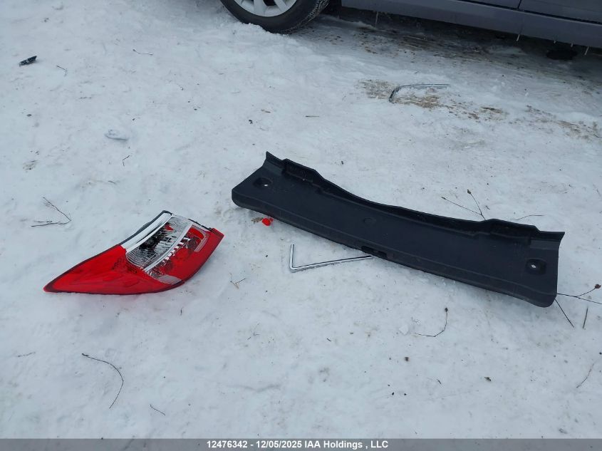 2017 Toyota Corolla Se VIN: 2T1BURHE4HC778921 Lot: 12476342