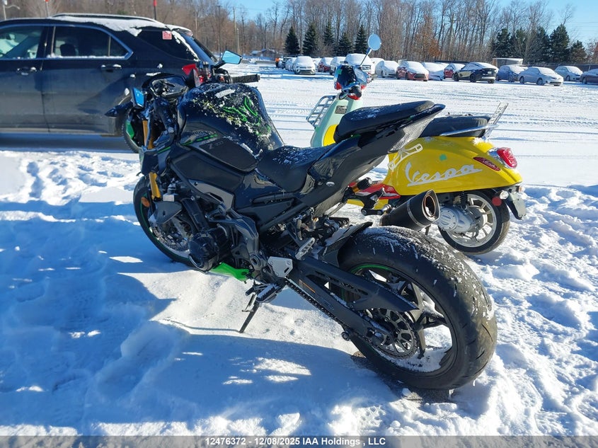 ML5ZRDM1XPDA61895 2023 KAWASAKI ZR photo no. 3