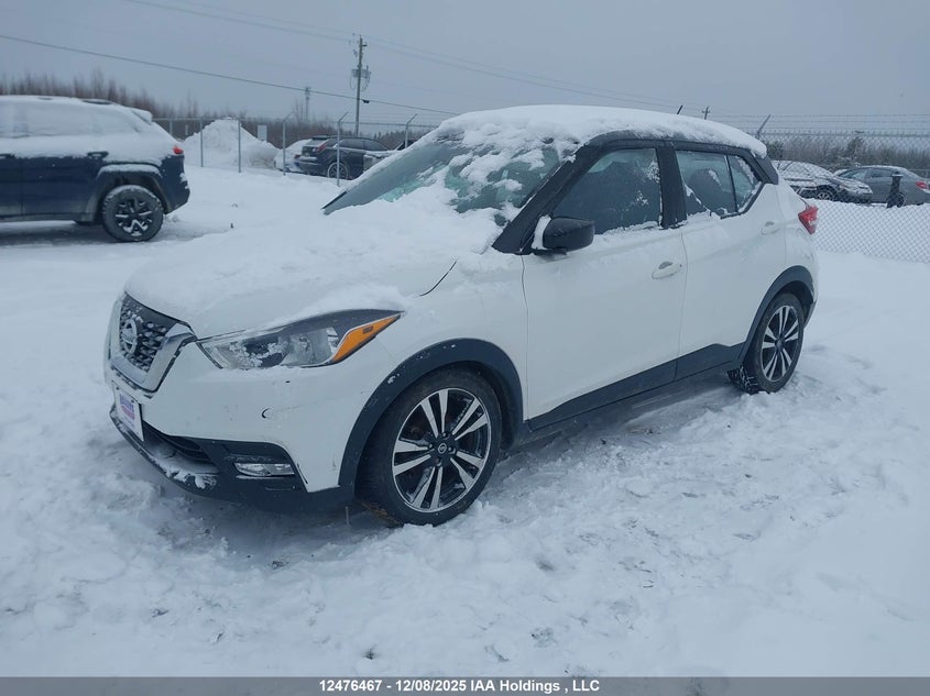 3N1CP5CU4KL526872 2019 NISSAN KICKS photo no. 2