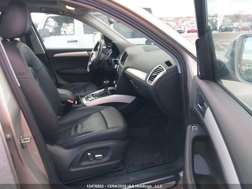 WA1VFCFP1DA040303 2013 AUDI Q5 photo no. 5