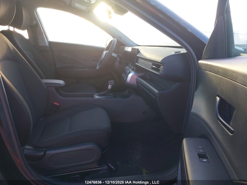 KM8HACAB6SU317340 2025 HYUNDAI KONA photo no. 5